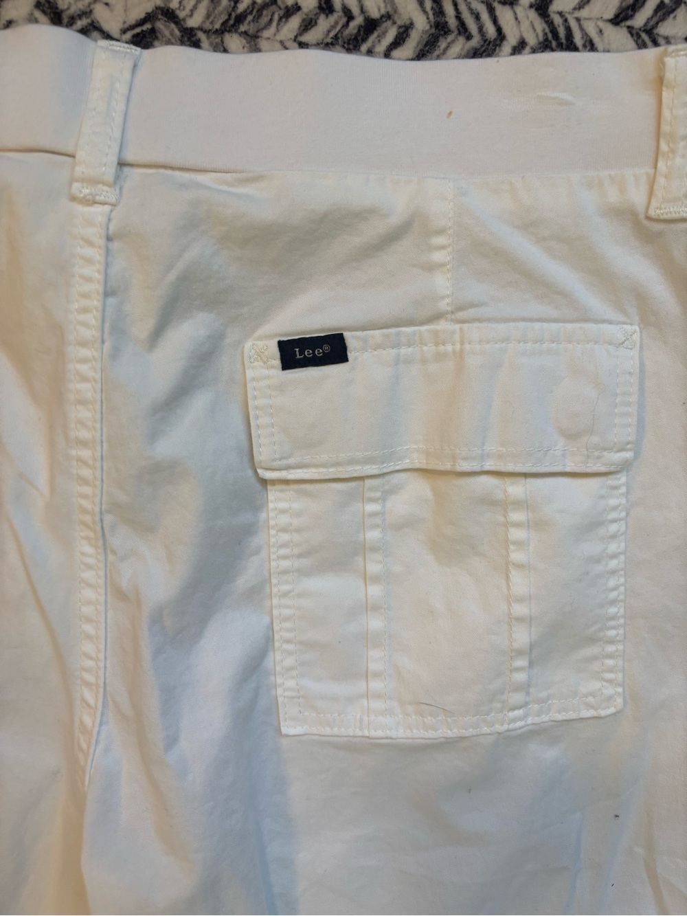 Lee Cotton Lightweight Stretchy White Cuffed Cargo Ankle Pants Capris Women’s XL - Picture 5 of 9